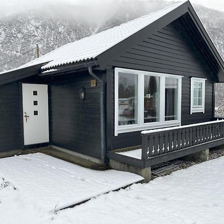 Skysstasjonen Cottages Røldal Kültér fotó