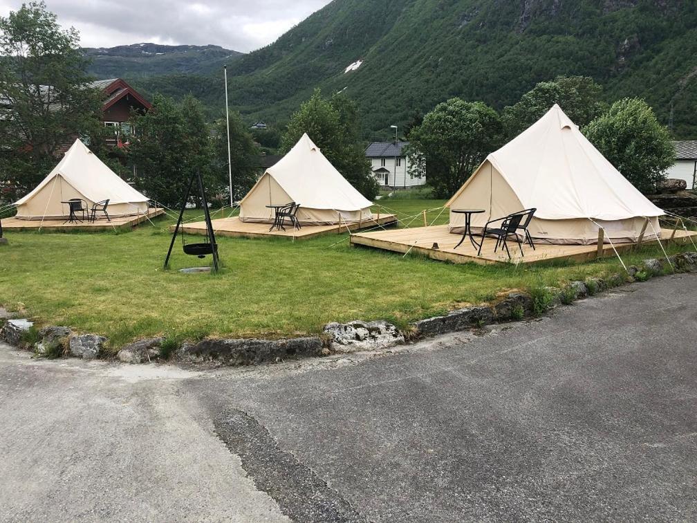 Skysstasjonen Cottages Røldal Kültér fotó