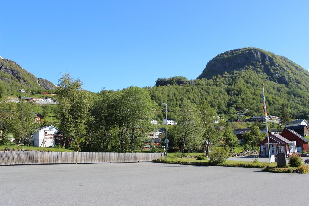 Skysstasjonen Cottages Røldal Kültér fotó