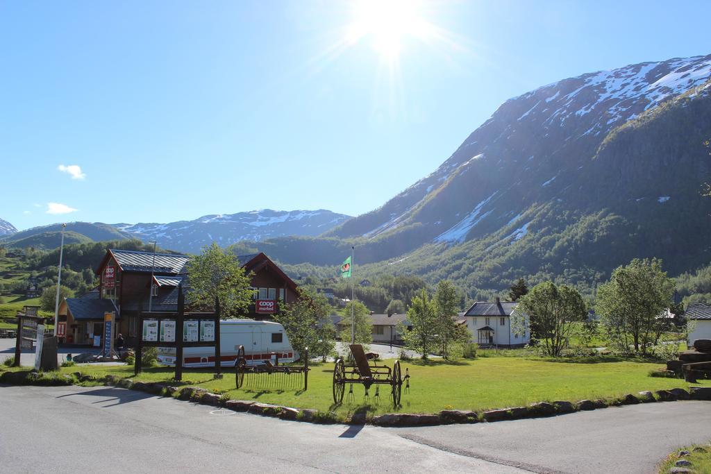 Skysstasjonen Cottages Røldal Kültér fotó