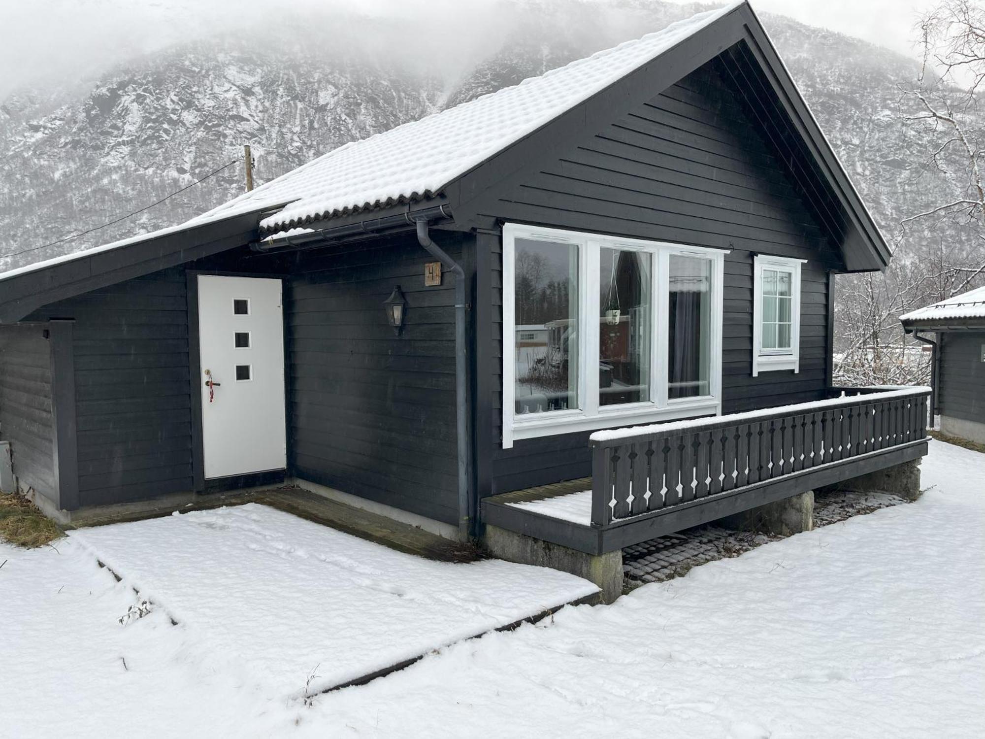 Skysstasjonen Cottages Røldal Kültér fotó