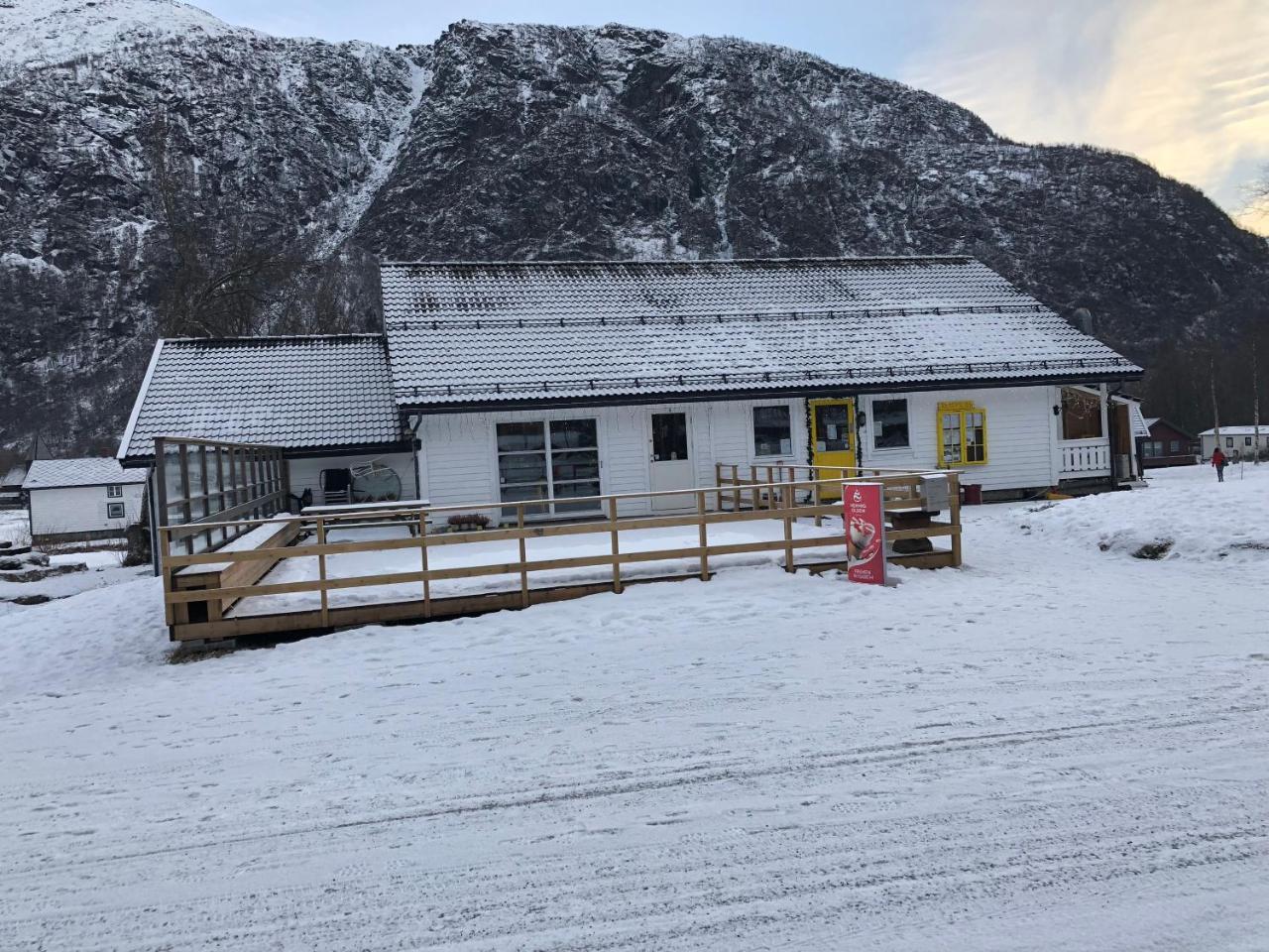 Skysstasjonen Cottages Røldal Kültér fotó